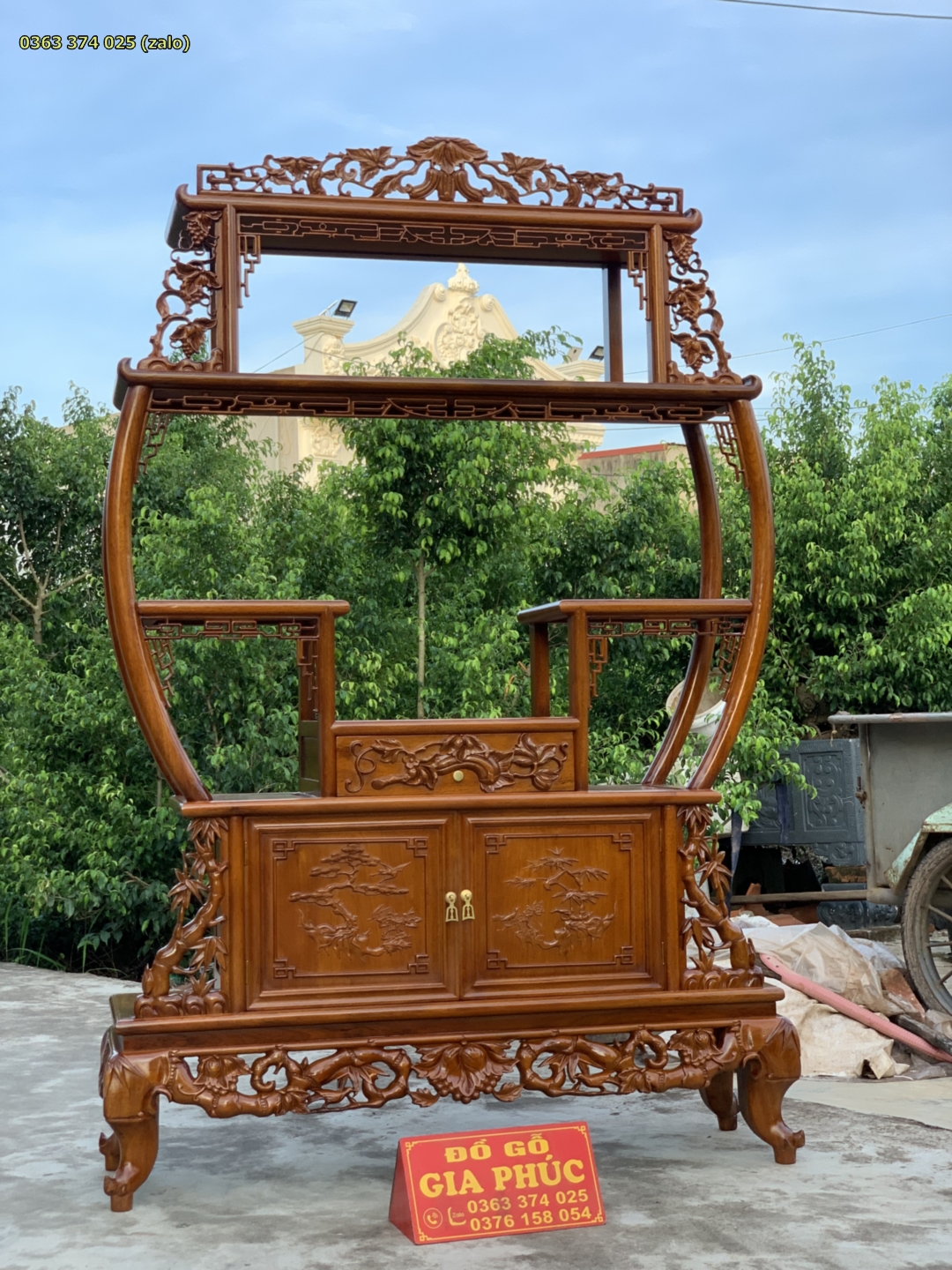 Tủ bày đồ dáng bình phong gỗ gụ nhìn chính diện